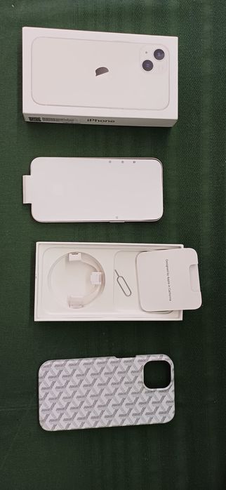 Iphone 13 белый