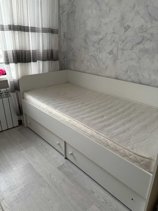 Продам 2 детские кровати