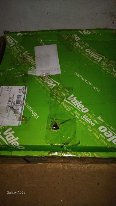 Volanta auto Renault si Nissan