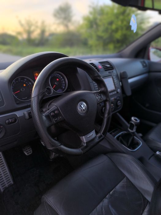Volkswagen Golf 5 GTI