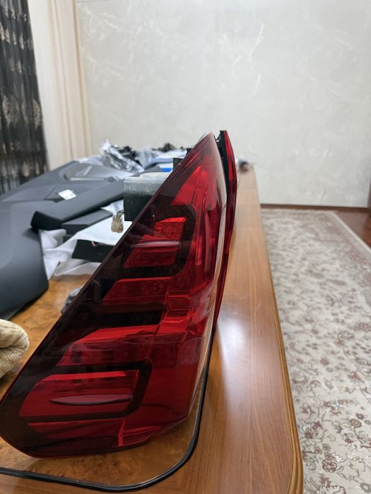 Фара Тойота Хайлукс