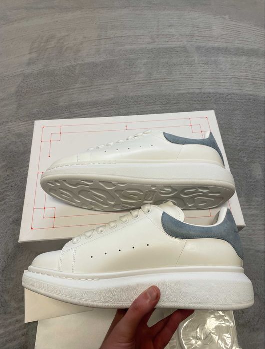 Alexander McQueen - Cu factura!