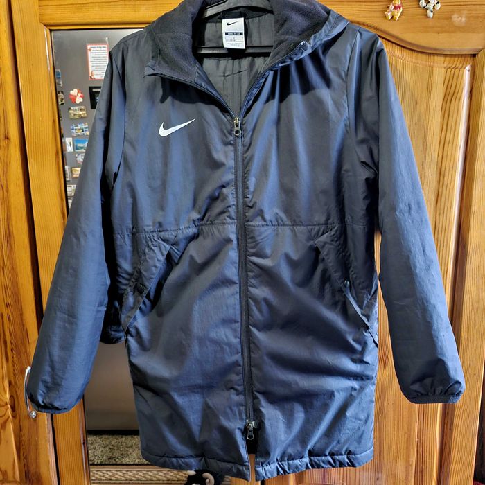 Якета Nike и други