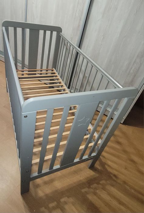 Patut pentru bebeluși marca Woodies