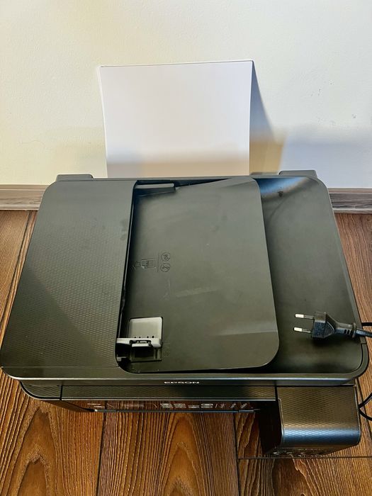 EPSON imprimanta multifunctionala