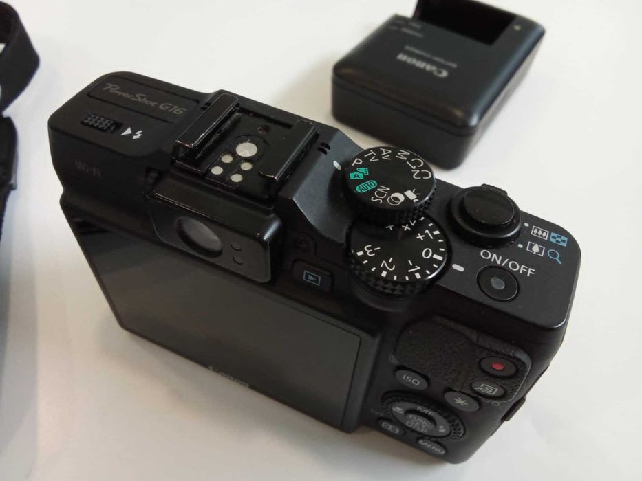 Продавам Canon G16