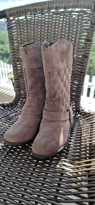 Бутуши за момиченце 24 размер