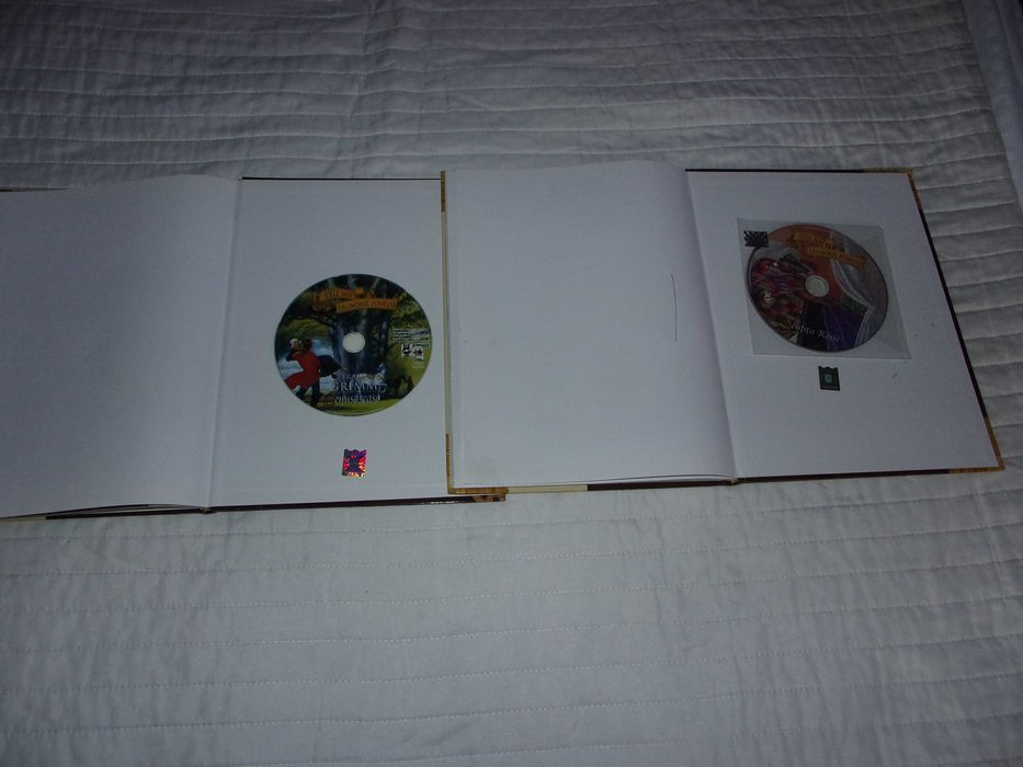 Carti Povesti cu CD Fratii Grimm