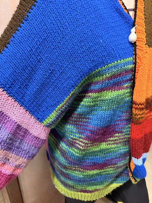 Iskra Art ръчно плетена жилетка