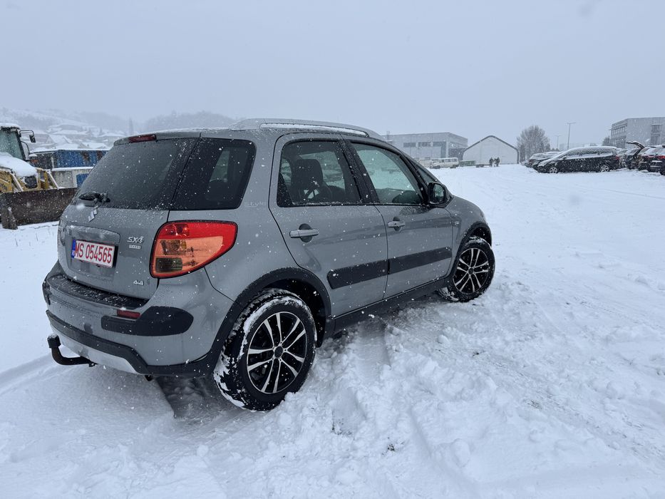 Suzuki Sx-4 , 4x4