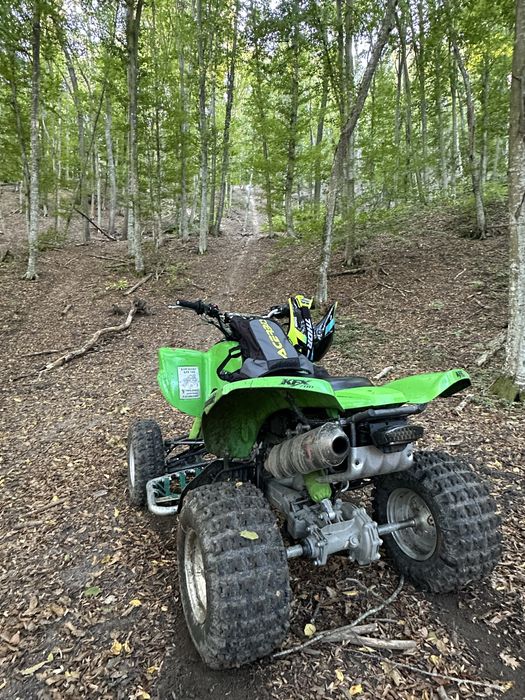 Kawazaki KFX 700