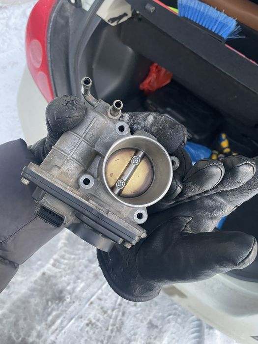 Дроссельная заслонка