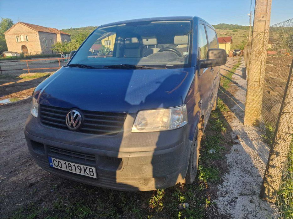 VW T5 1.9TDI 2008 година