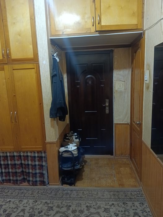 Chilonzor 19  3+1 razdelka Uy sotiladi