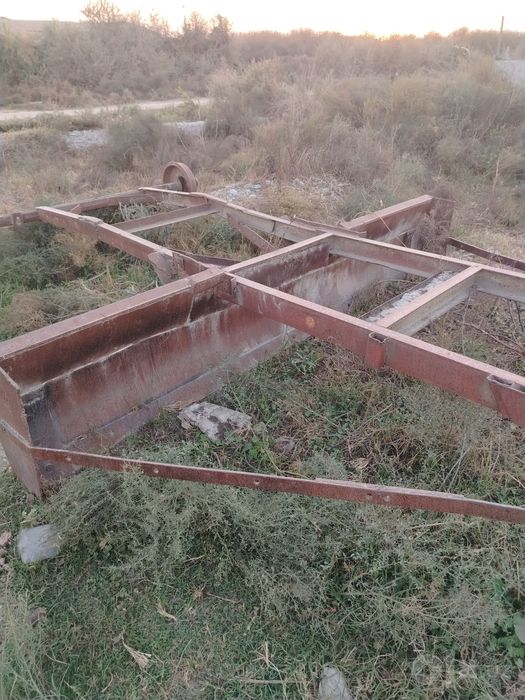 Длина баз срочно сотилади