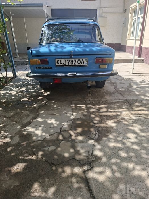 Jiguli vaz  21 011