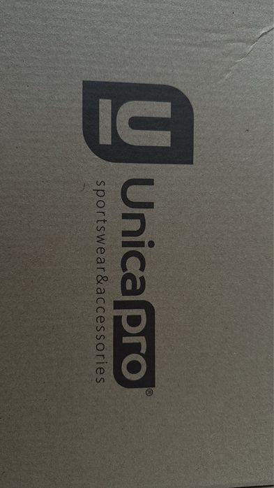 Кроссовки унисекс ! 39