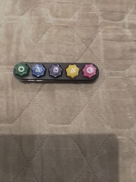 Продаю игру новую