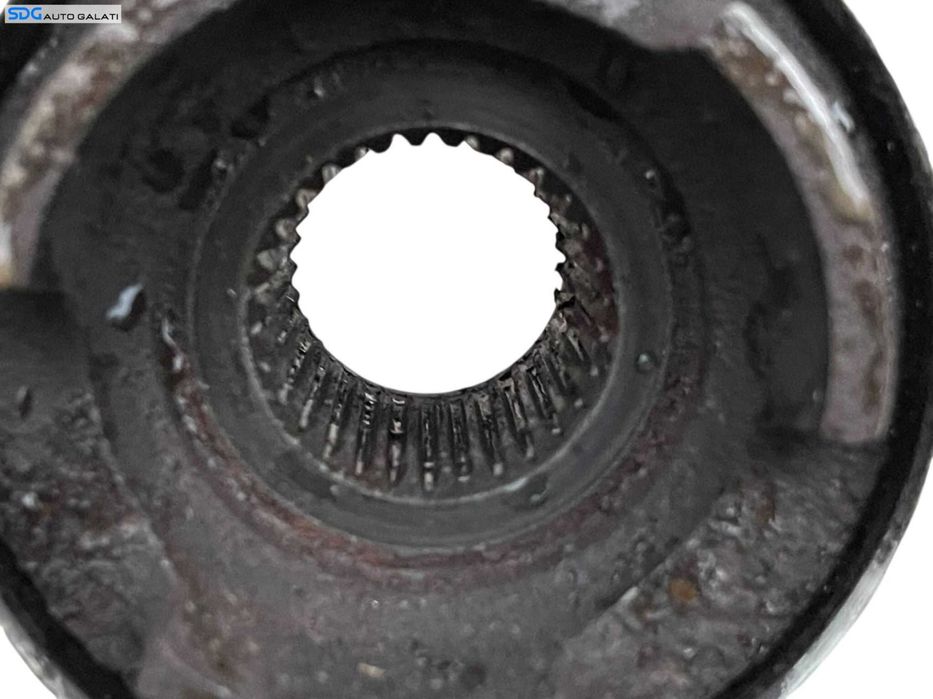 Fuzeta Dreapta Spate cu Rulment si Senzor ABS Volkswagen Touareg 7L 5.0 TDI AYH BWF 2003 - 2010 Cod 7L0501201B [B4741]