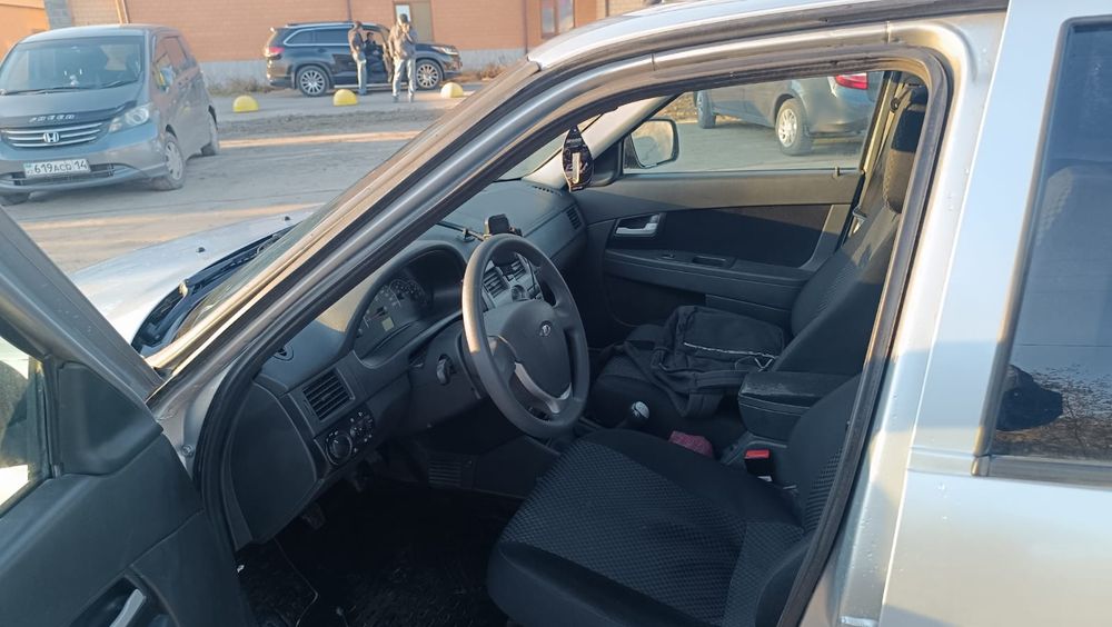 Продам Lada приора