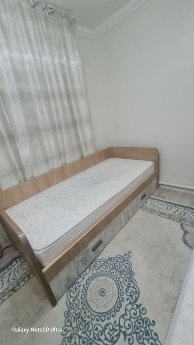 Кровать односпальная