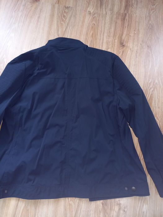 Мъжко яке в тъмно синьо