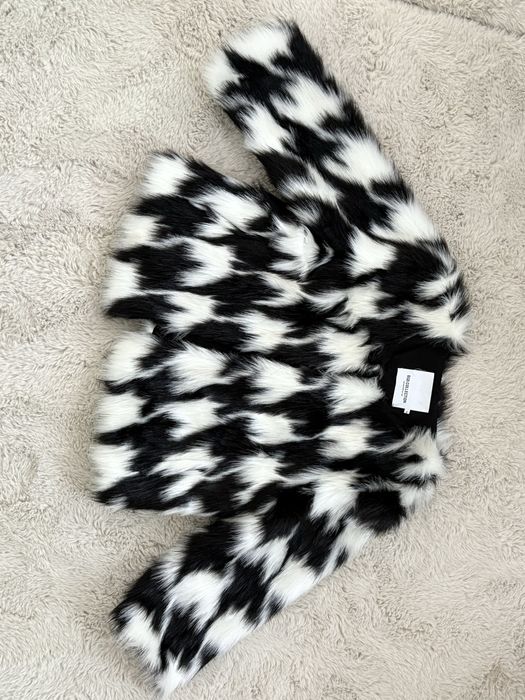 Haină din blană sintetică BSB – mărimea 44