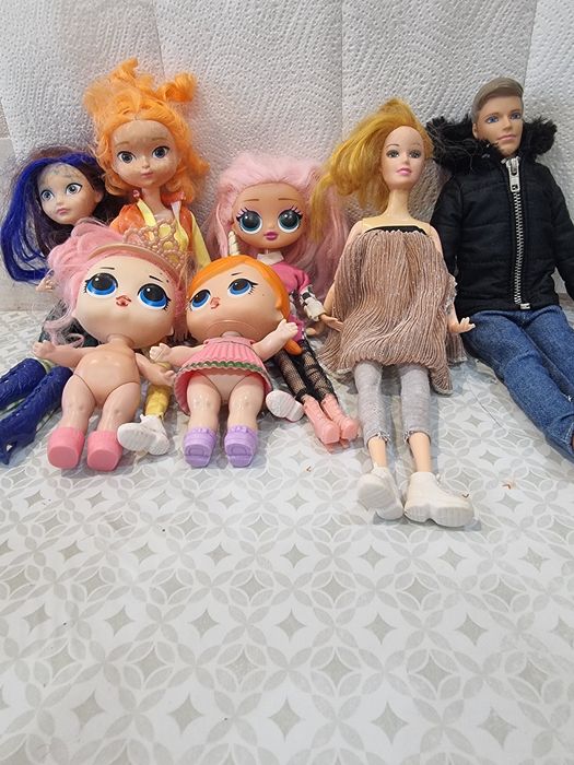 Куклы разные в хорошем состоянии