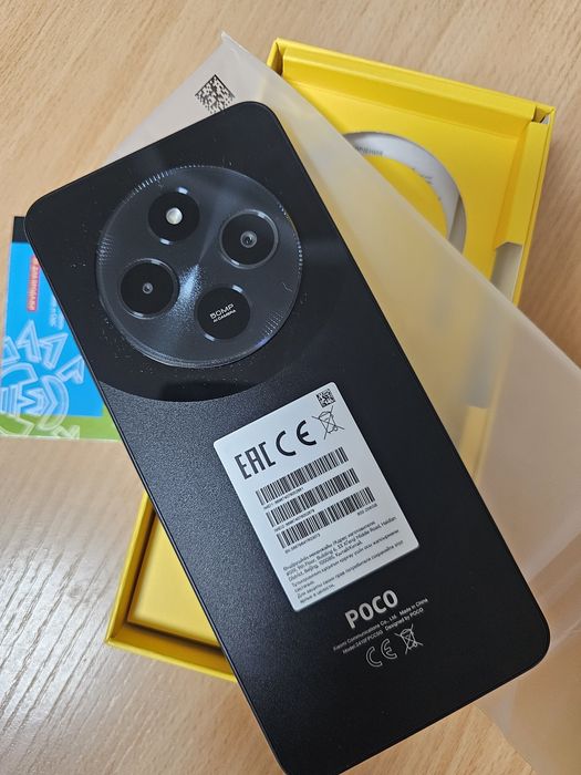 Продам телефон Росо с75