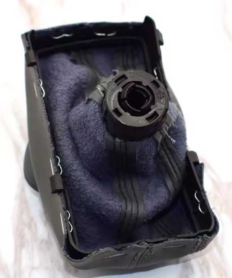 Скоростен лост с маншон автоматик Audi