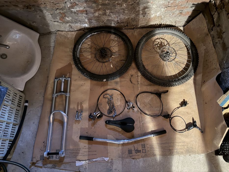 Vand piese bicicleta