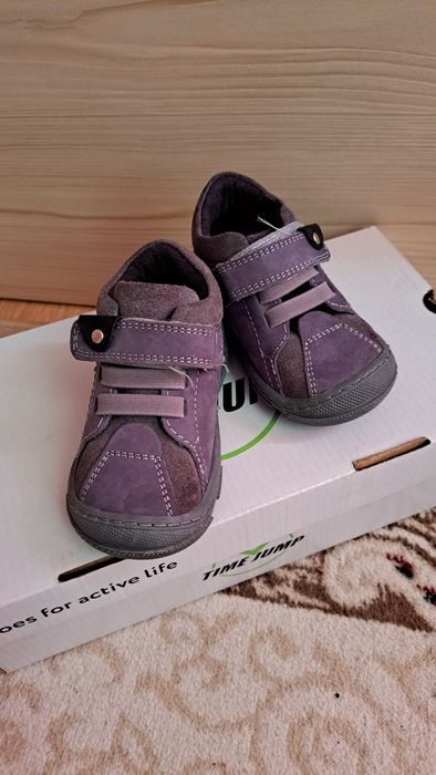 Продам ботиночки