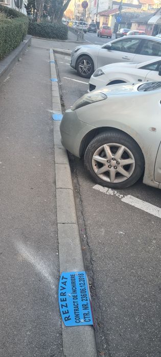 Placute parcare montaje Gratuit in oras 110 lei calitate extra lac UV