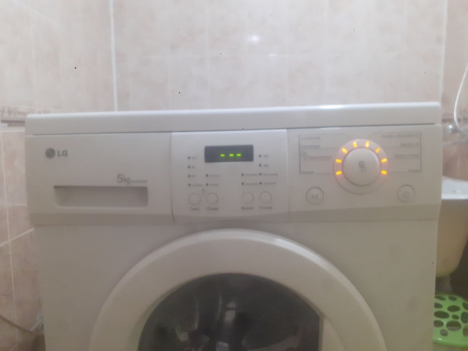 Продаётся стиральная машина LG