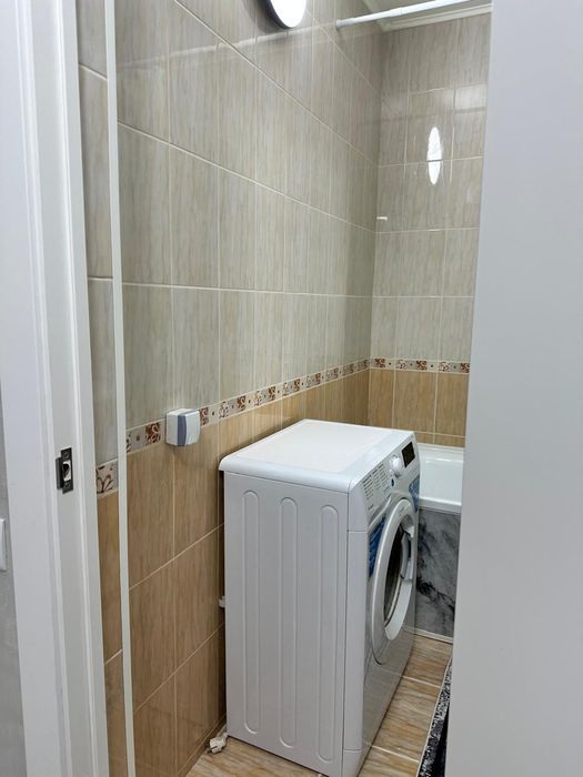 Центр. Чехова 100. . Детский мир