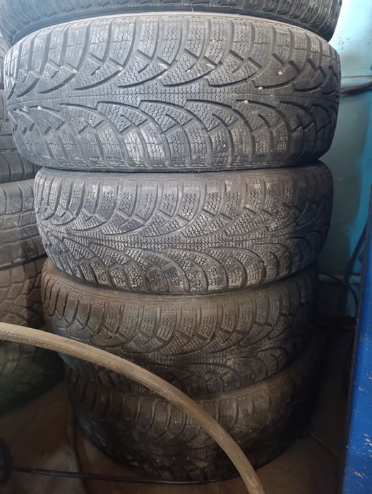 195/65/15 продам комплект шин