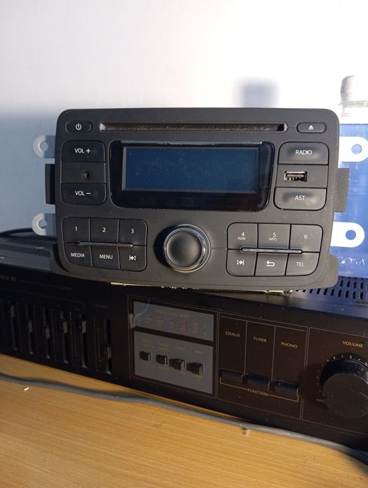 Radio cd Dacia cu Bt