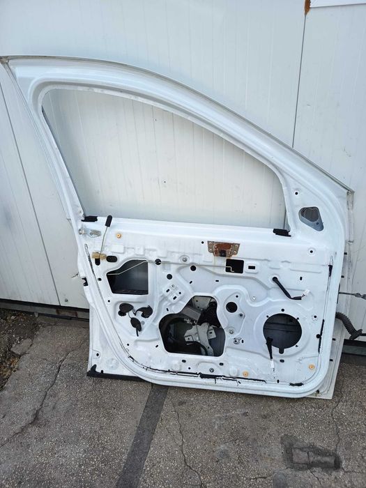 usa stanga fata dacia duster 2010 2017