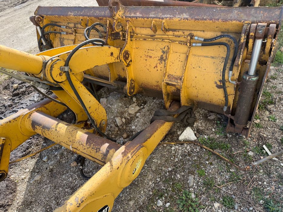Brat+Cupa mușcătoare Buldoexcavator Caterpillar/Cat