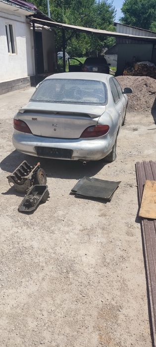 Hyundai Avante 1996года