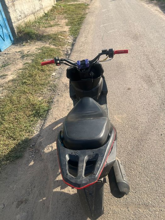 Продам Мопед м8 1 поколения