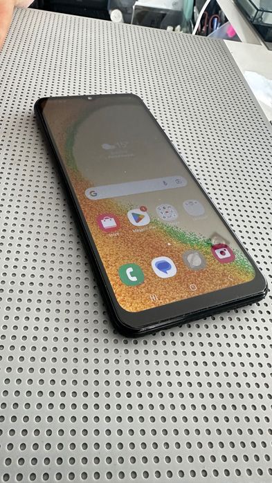 Vând Samsung A04s in stare impecabilă