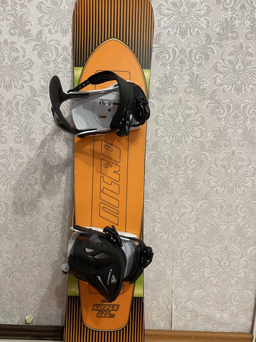 Placa snowboard  copii nitro 120 cm cu legaturi