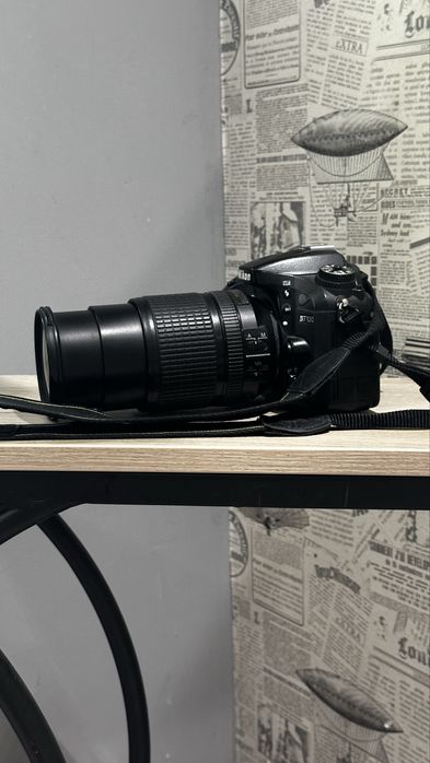Полу проффесиональная камера Nikon D7100 с объективом 18-140mm 3,5-5,6