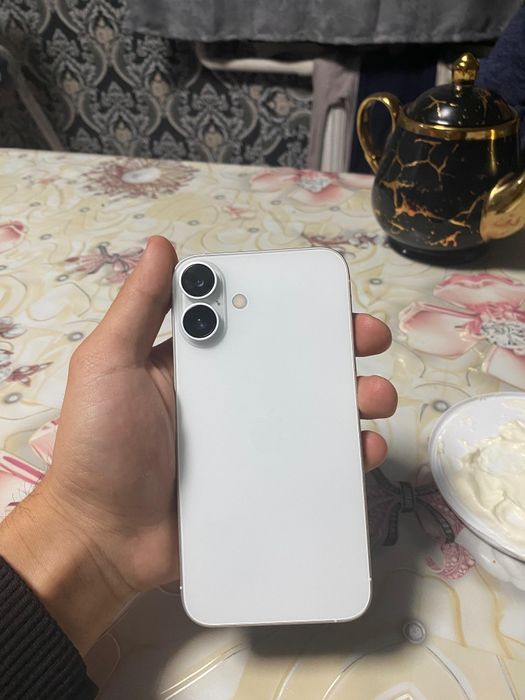 Iphone XR в Корпусе 16