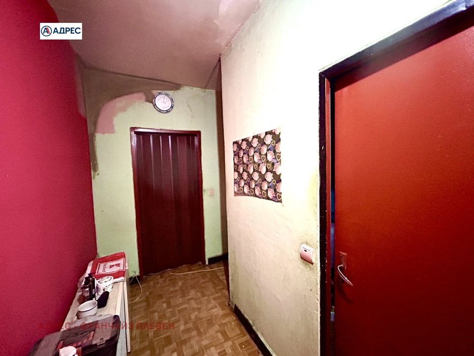 Продава се Едностаен апартамент в Враца, Дъбника - 44 кв.м за 1104 €/кв.м - Снимка #3