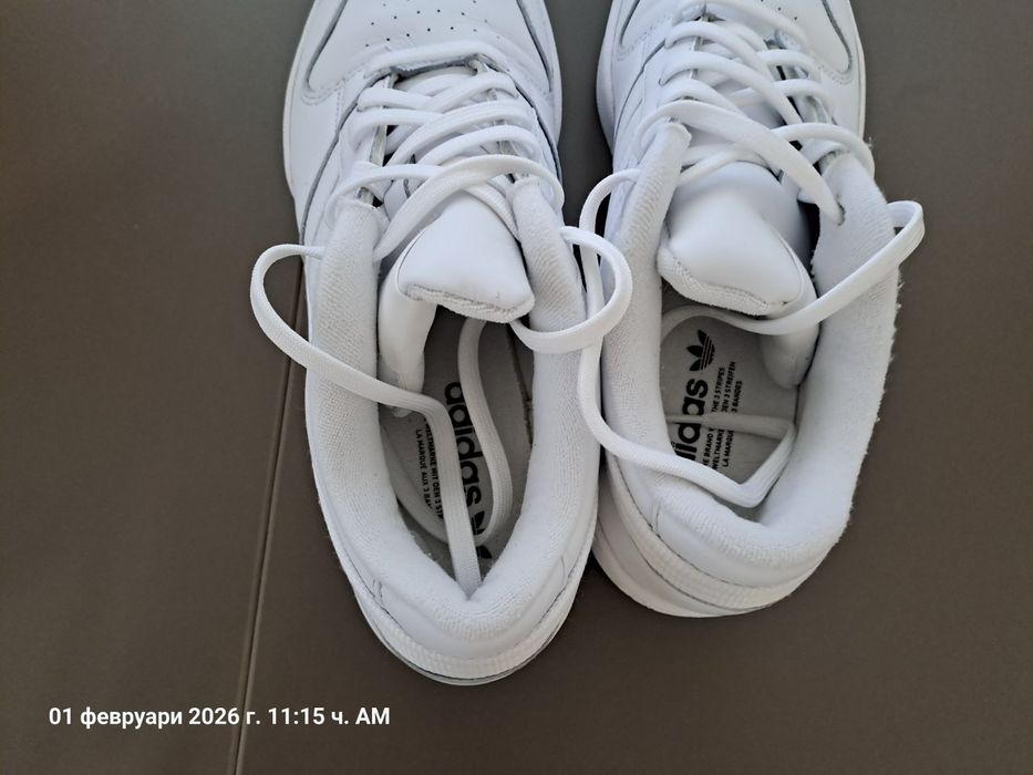 Маратонки Adidas