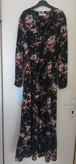 Дамски рокли различни модели