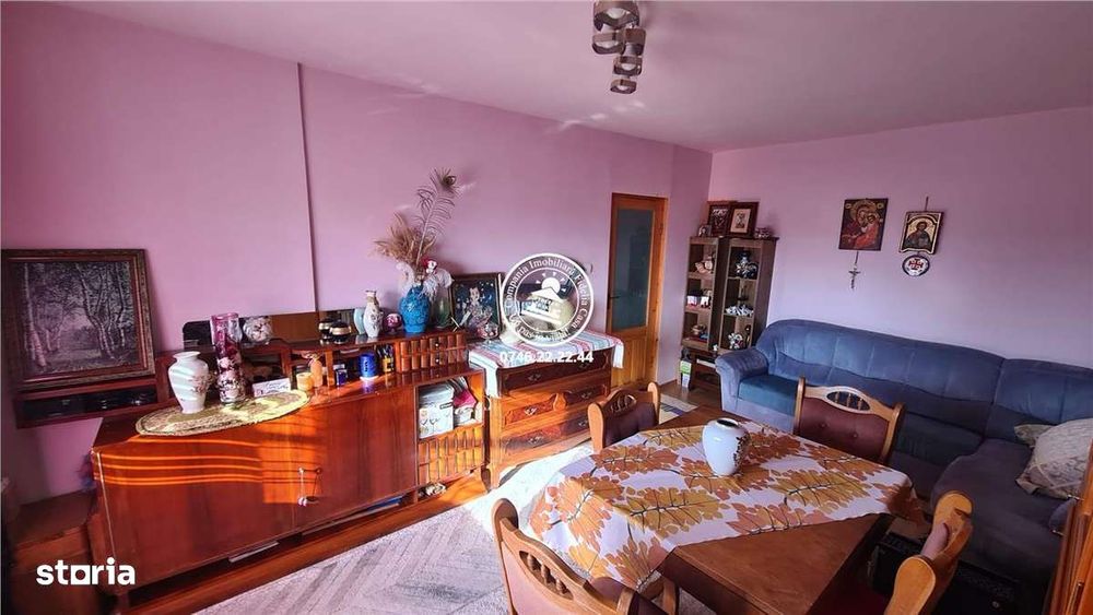 Apartament decomandat cu 4 camere, 2 băi și 2 balcoane