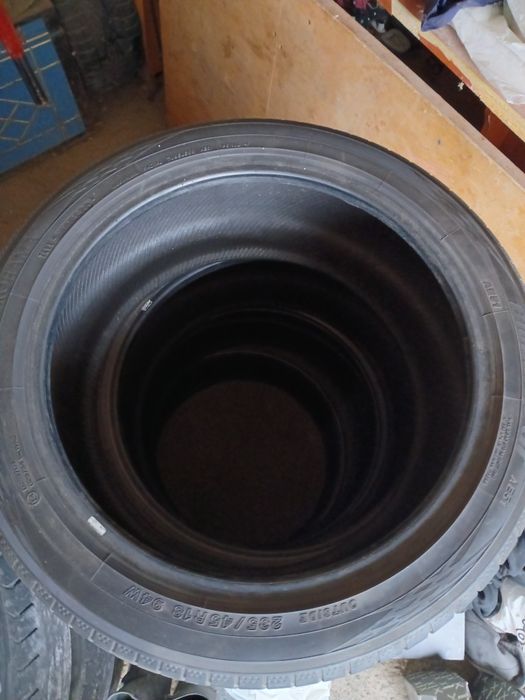 Летни шини YOKOHAMA 235/45 R18